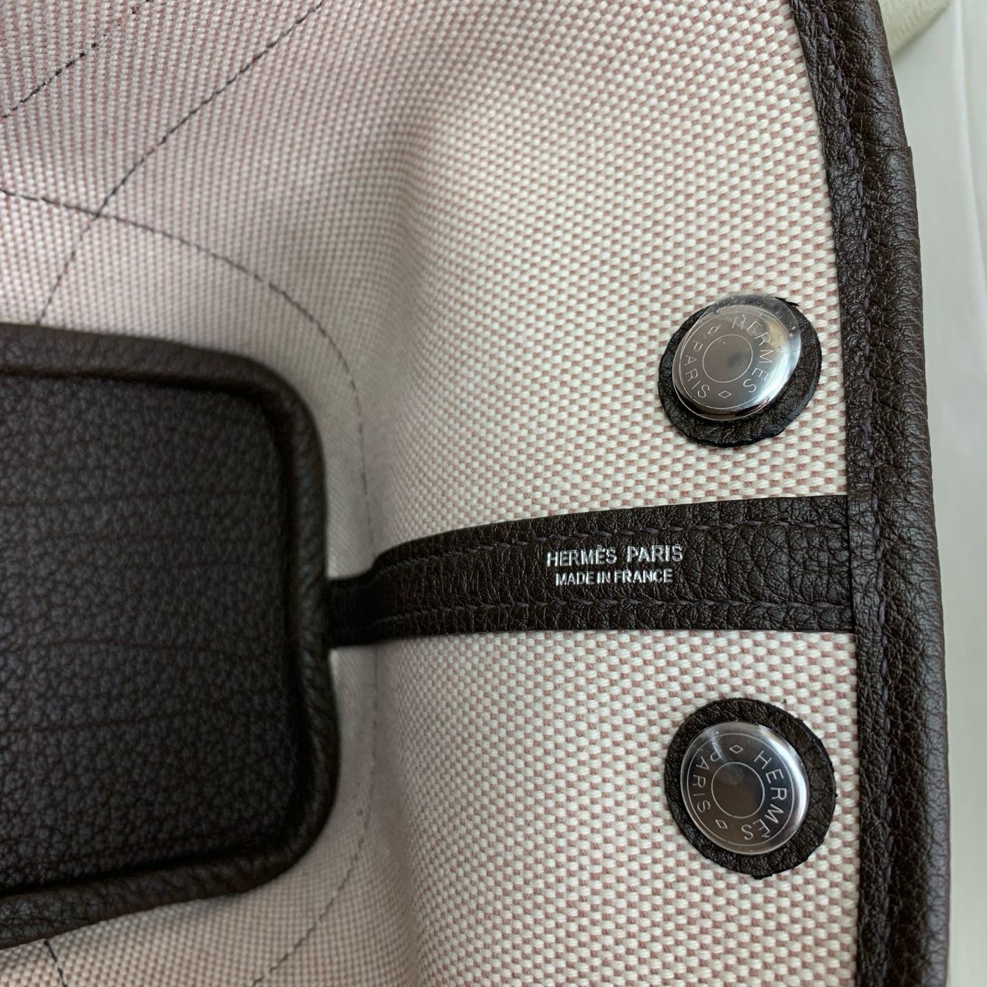 Hermes Neo Garden Party 23 Bag in Canvas and Ebene Negonda Calfskin - Image 6