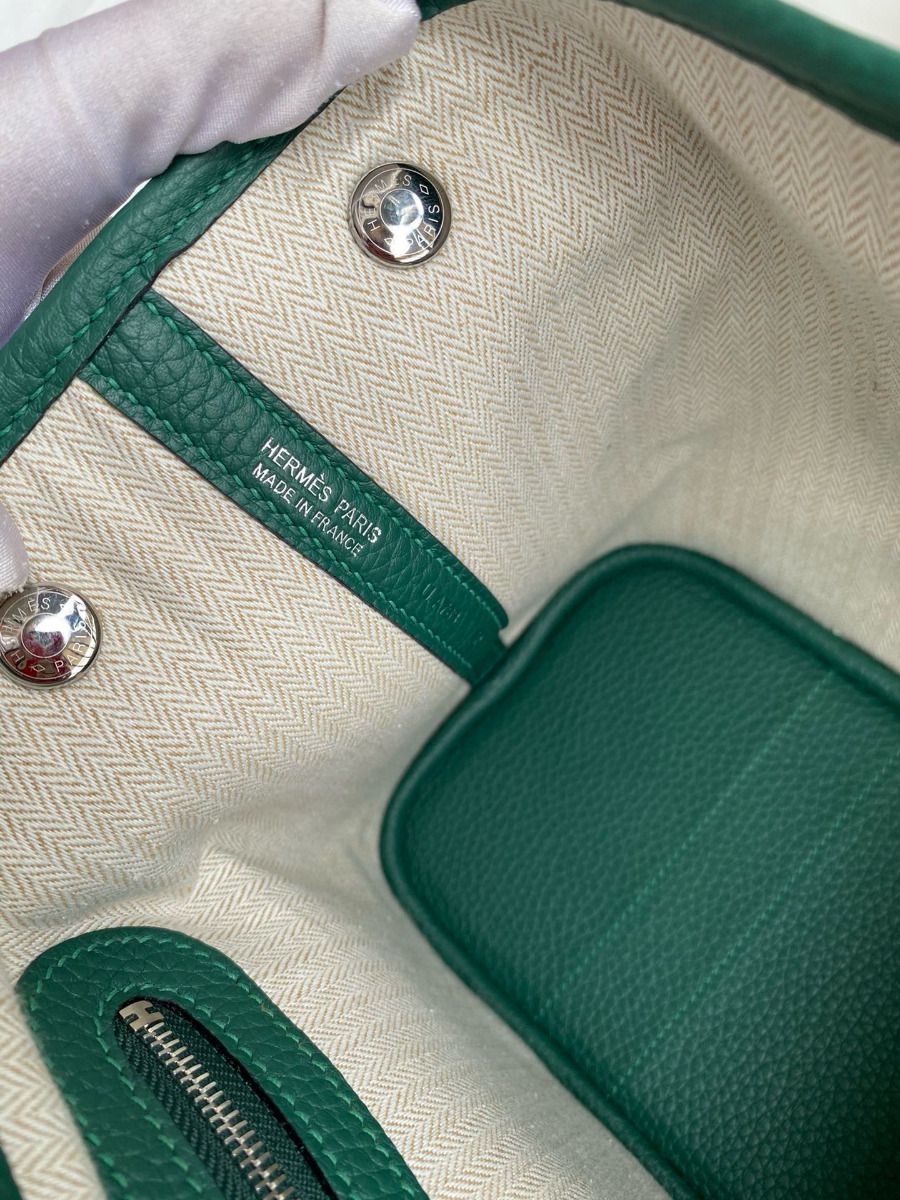 Hermes Garden Party 30 Handmade Bag in Malachite Clemence Leather - Image 10
