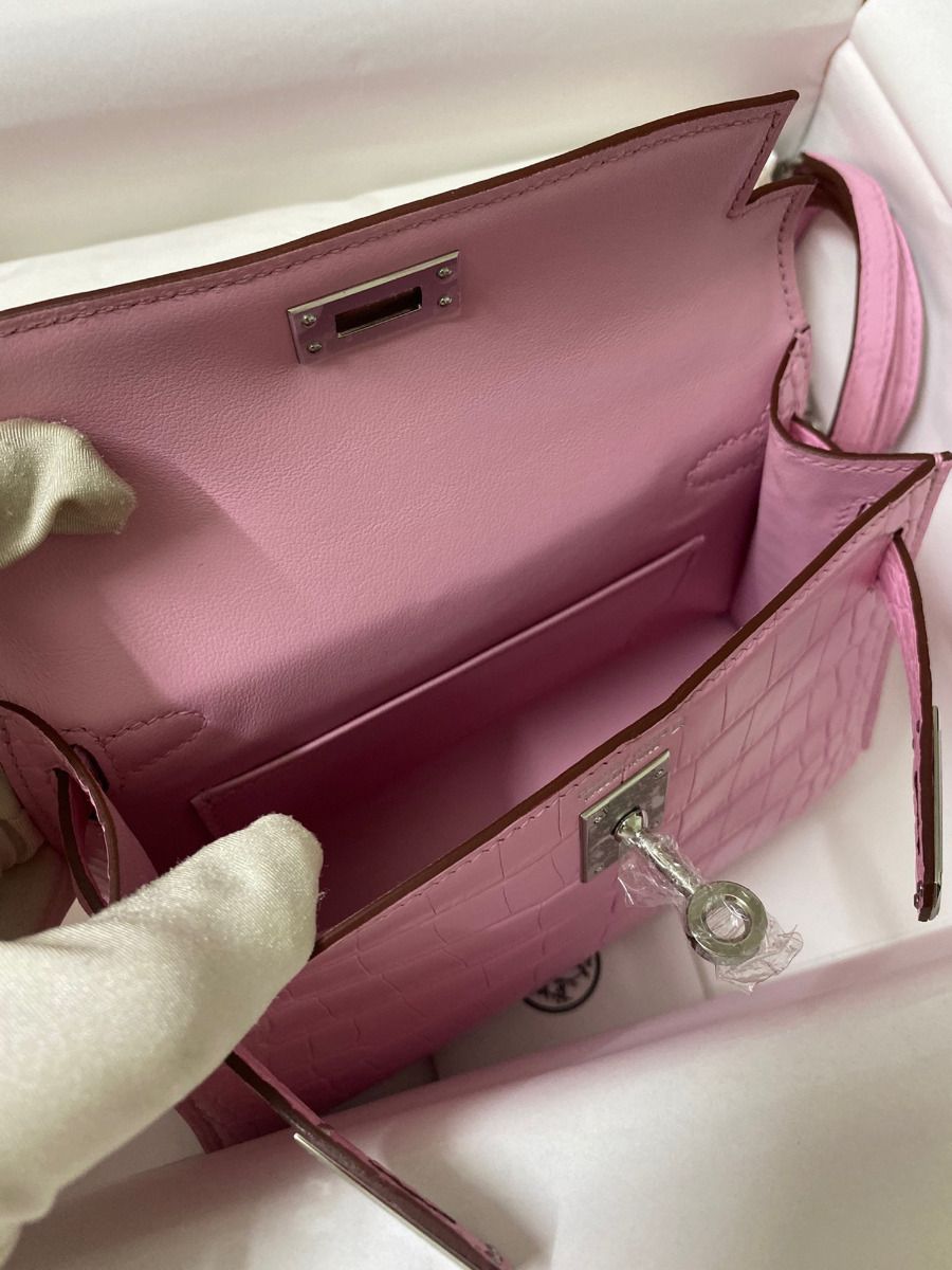 Hermes Kelly Mini II Sellier Handmade Bag In Mauve Sylvestre Matte Alligator Leather - Image 10