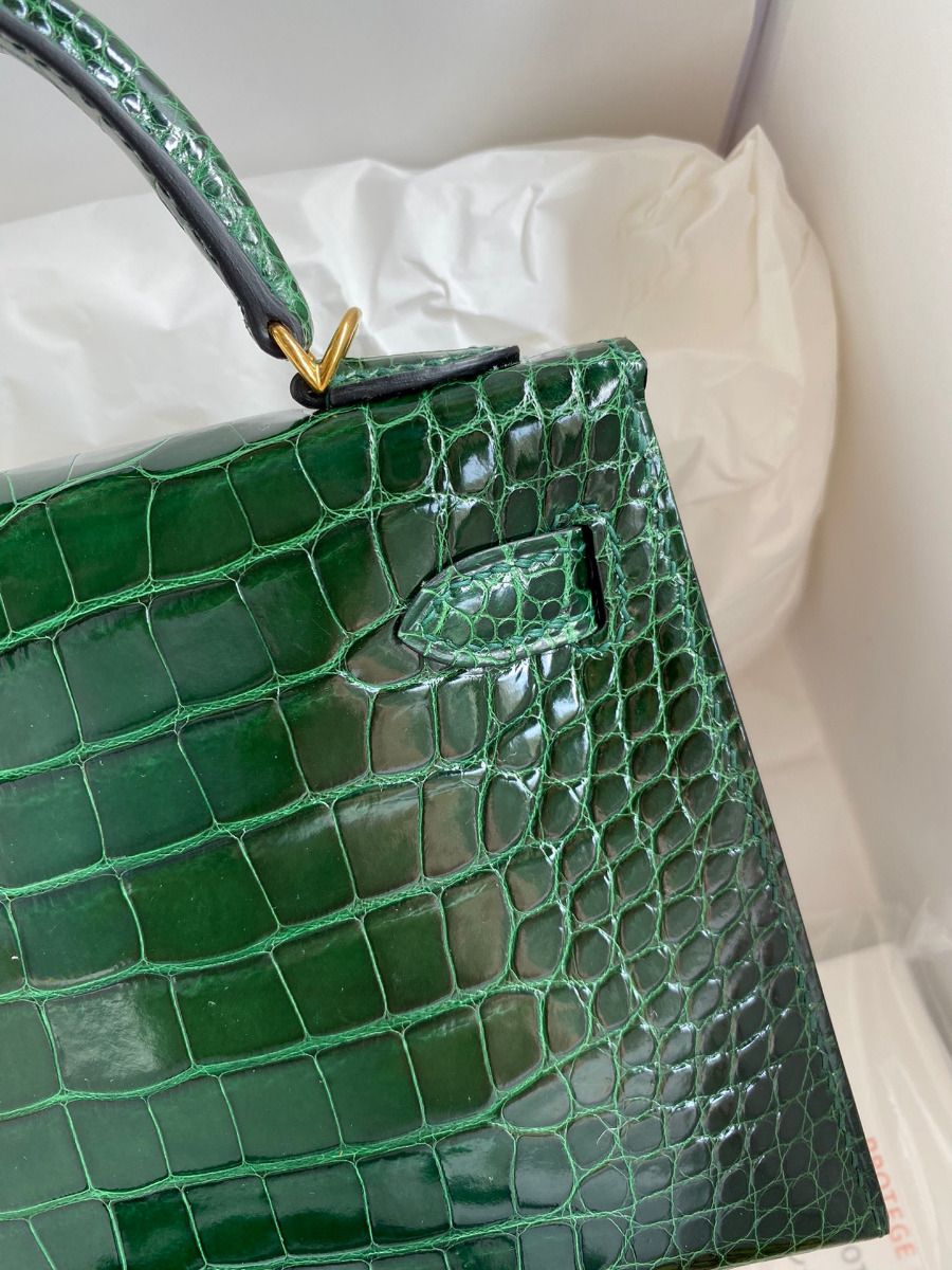 Hermes Kelly Mini II Sellier Handmade Bag In Malachite Shiny Alligator Leather - Image 5