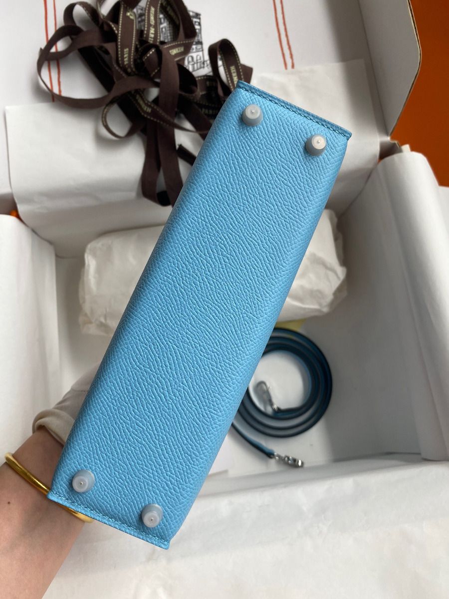 Hermes Kelly Mini II Sellier Handmade Bag In Celeste Epsom Calfskin - Image 4