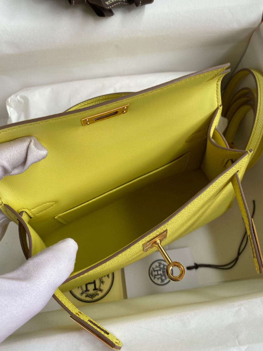Hermes Kelly Mini II Sellier Handmade Bag In Lime Epsom Calfskin - Image 10