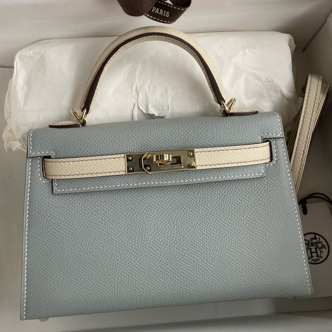 Hermes Kelly Mini II Sellier Bicolor Handmade Bag in Blue Lin and Craie Epsom Calfskin