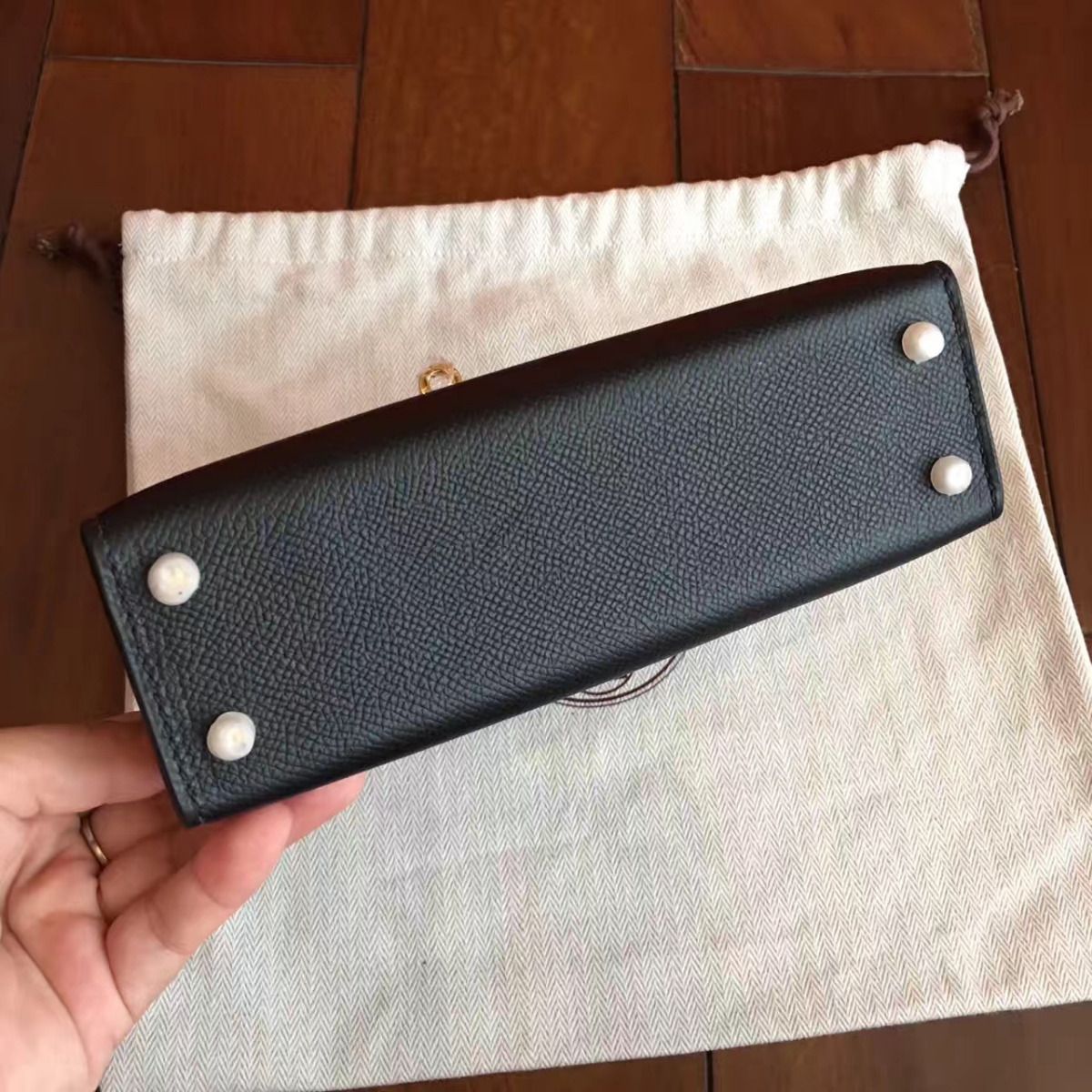 Hermes Kelly Mini II Handmade Bag In Black Epsom Leather - Image 6