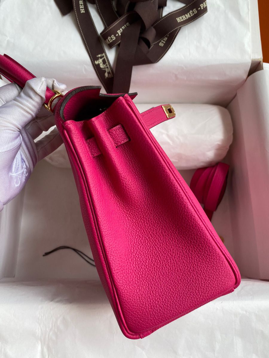 Hermes Kelly Retourne 25 Handmade Bag In Framboise Clemence Leather - Image 6
