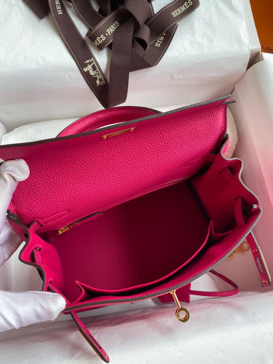 Hermes Kelly Retourne 25 Handmade Bag In Framboise Clemence Leather - Image 9
