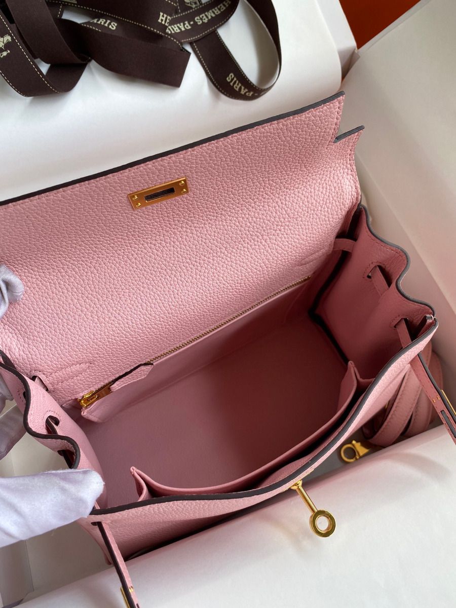 Hermes Kelly Retourne 25 Handmade Bag In Rose Sakura Clemence Leather - Image 9