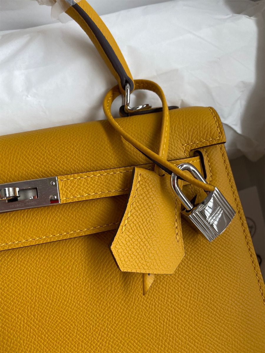 Hermes Kelly Sellier 25 Handmade Bag In Jaune Ambre Epsom Calfskin - Image 4