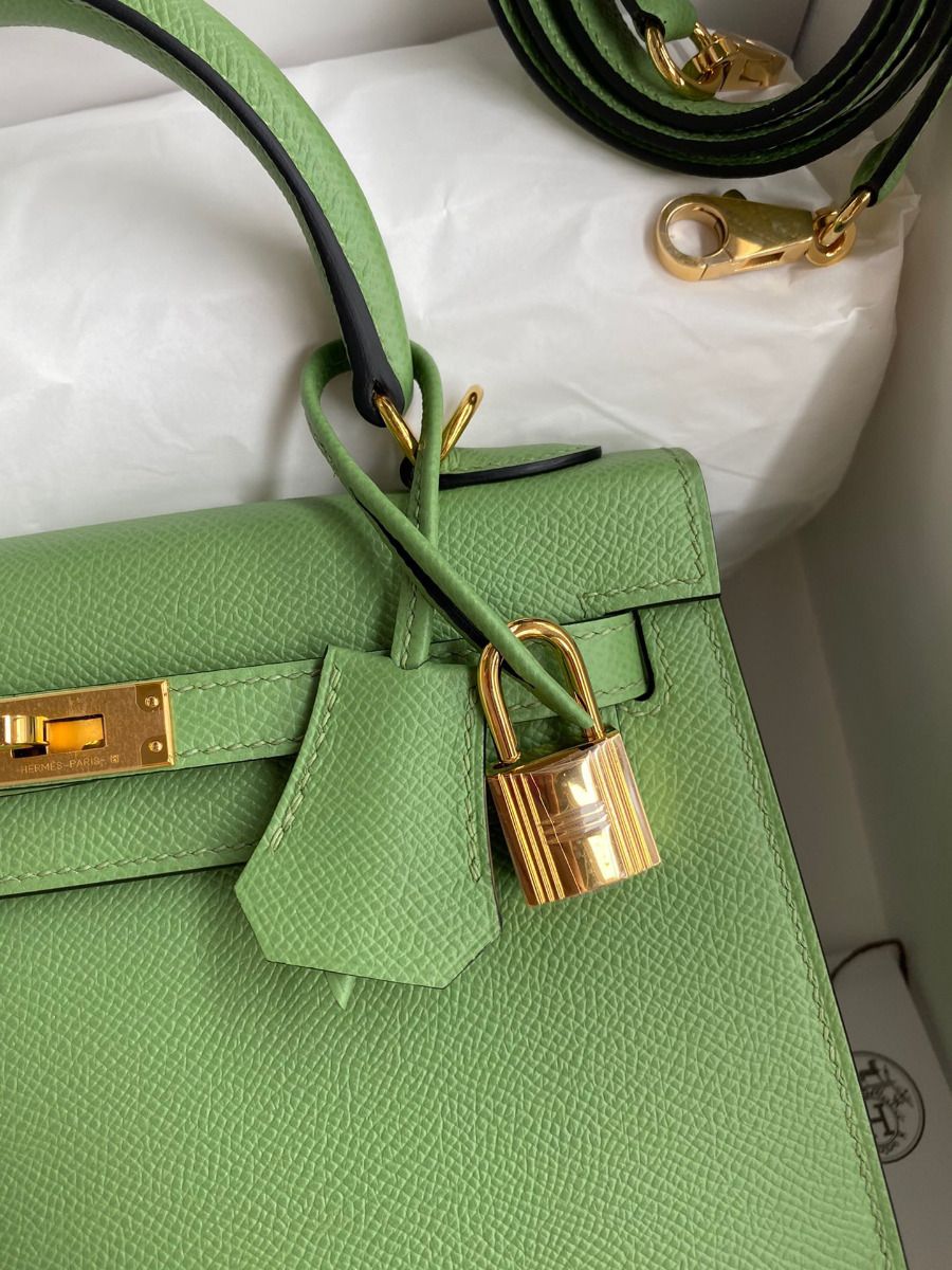 Hermes Kelly Sellier 25 Handmade Bag In Vert Criquet Epsom Calfskin - Image 4
