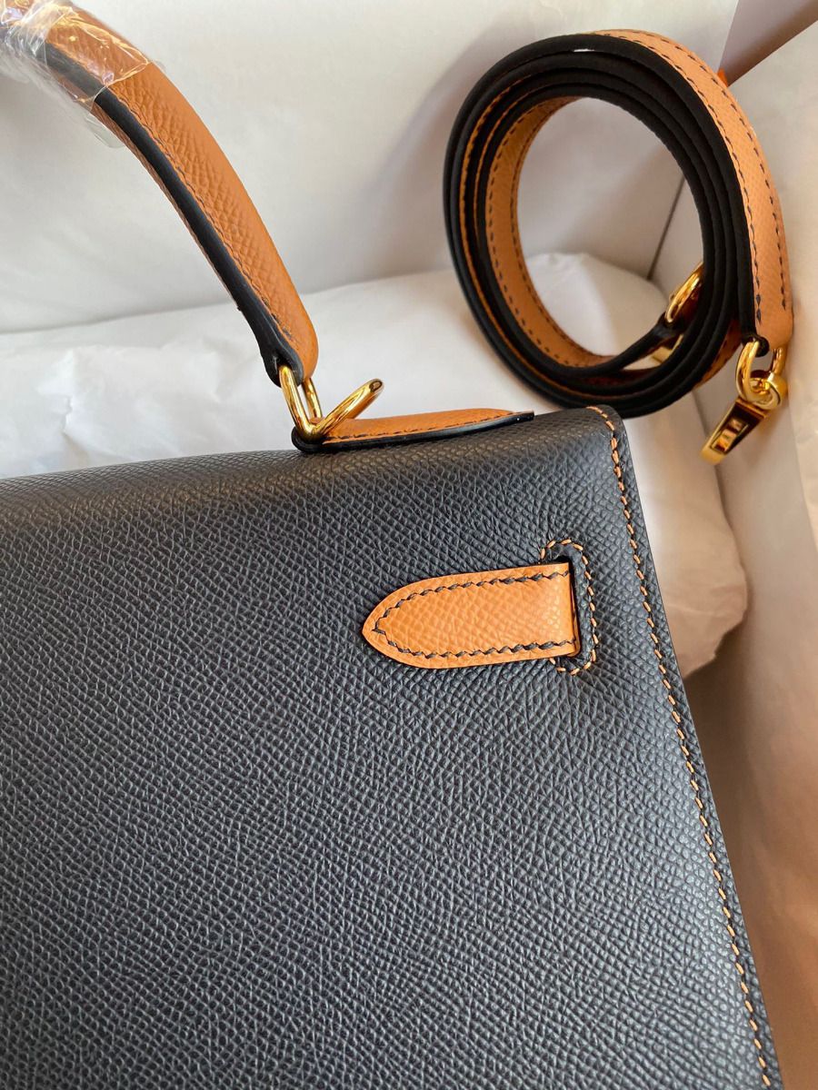 Hermes Kelly Sellier 28 Bicolor Bag in Black and Gold Epsom Calfskin - Image 5