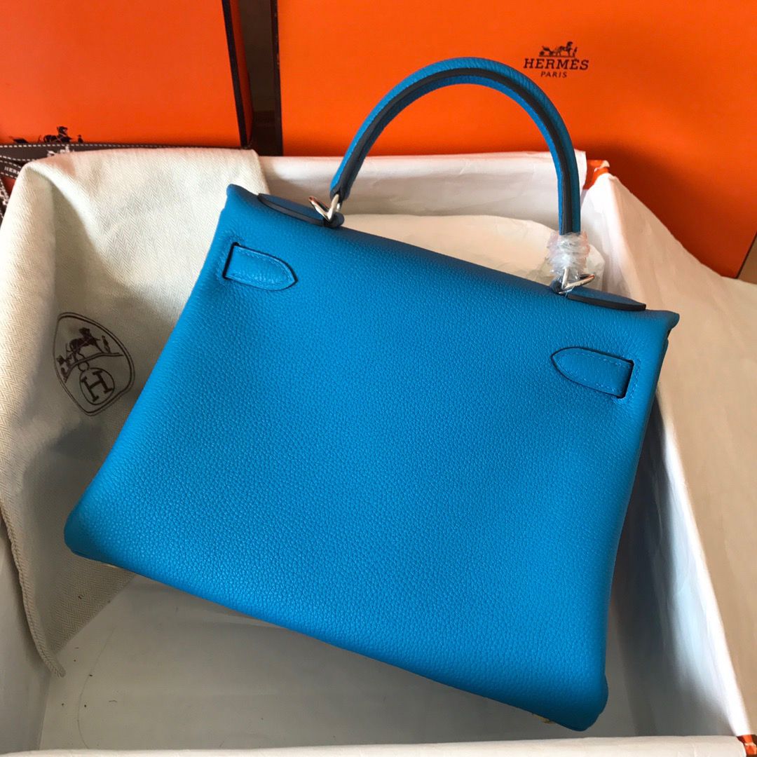 Hermes Kelly Retourne 28 Handmade Bag In Blue Zanzibar Clemence Leather - Image 3
