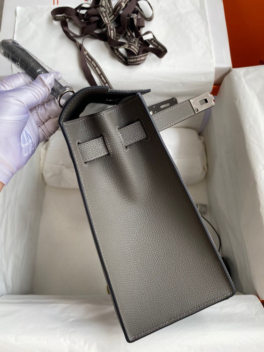 Hermes Kelly Sellier 32 Handmade Bag In Etain Epsom Calfskin - Image 6