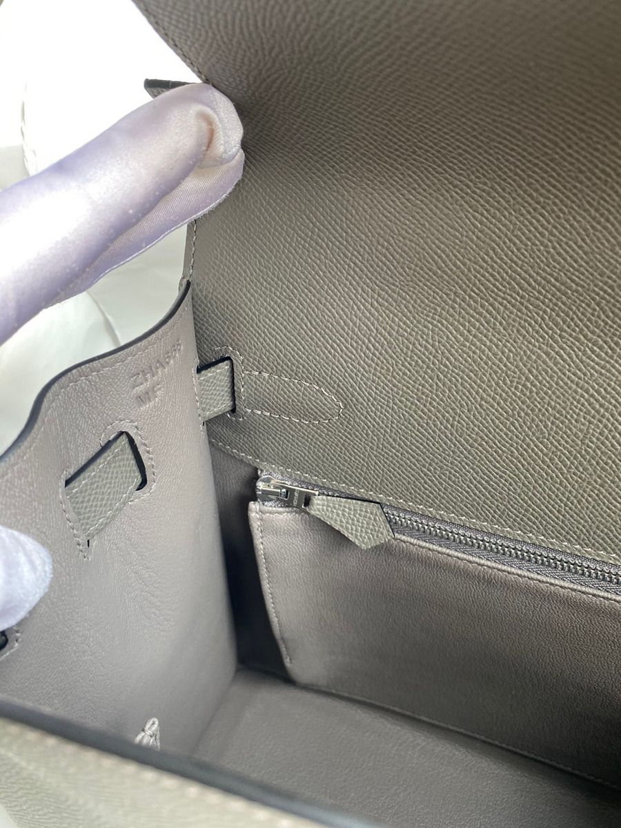 Hermes Kelly Sellier 32 Handmade Bag In Etain Epsom Calfskin - Image 10