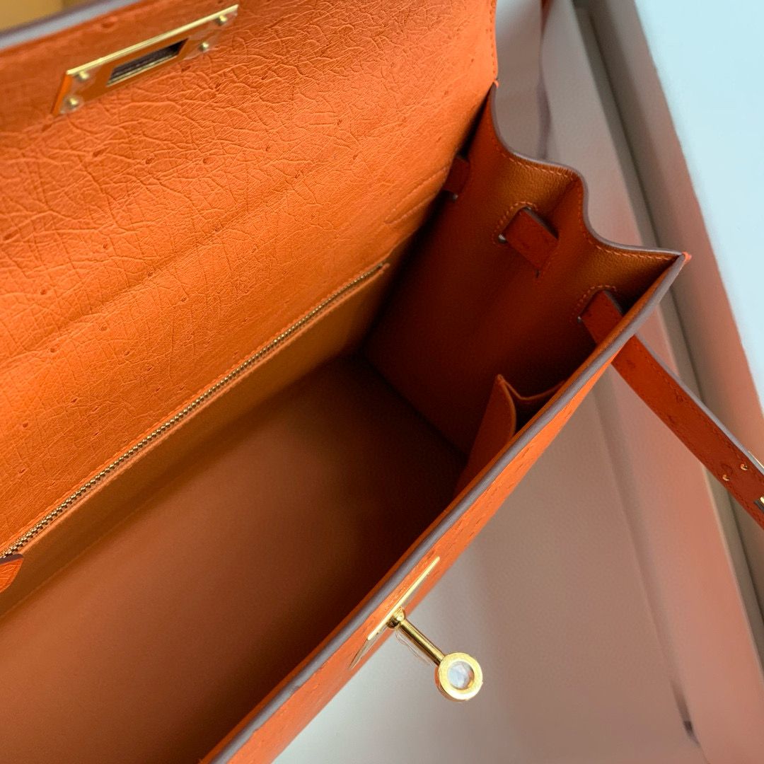 Hermes Kelly Sellier 32 Handmade Bag in Orange Ostrich Leather - Image 9