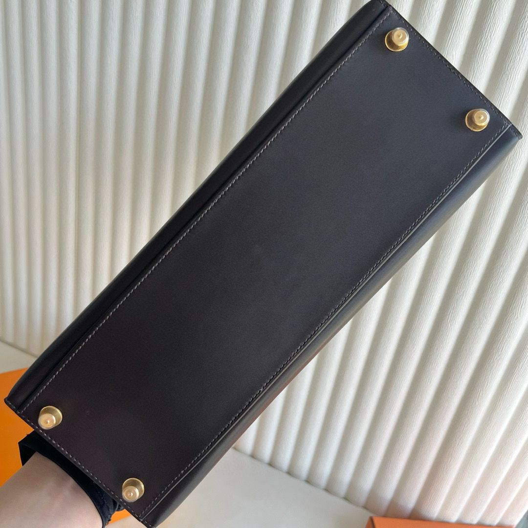 Hermes Kelly Retourne 32cm Handmade Bag in Black Swift Calfskin - Image 8