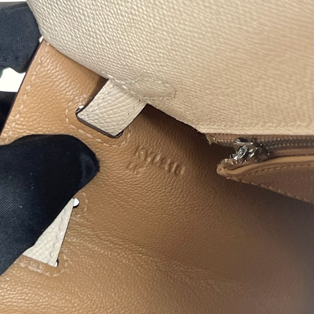 Hermes Kelly Sellier 25 Verso Handmade Bag in Craie and Biscuit Epsom Calfskin - Image 5