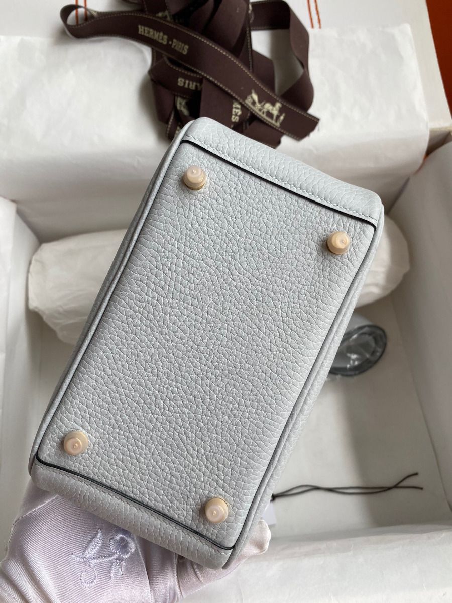 Hermes Mini Lindy Handmade Bag In Blue Brume Clemence Leather - Image 6