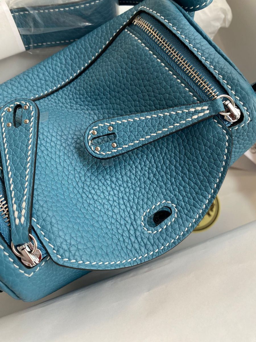 Hermes Mini Lindy Handmade Bag In Blue Jean Clemence Leather - Image 6