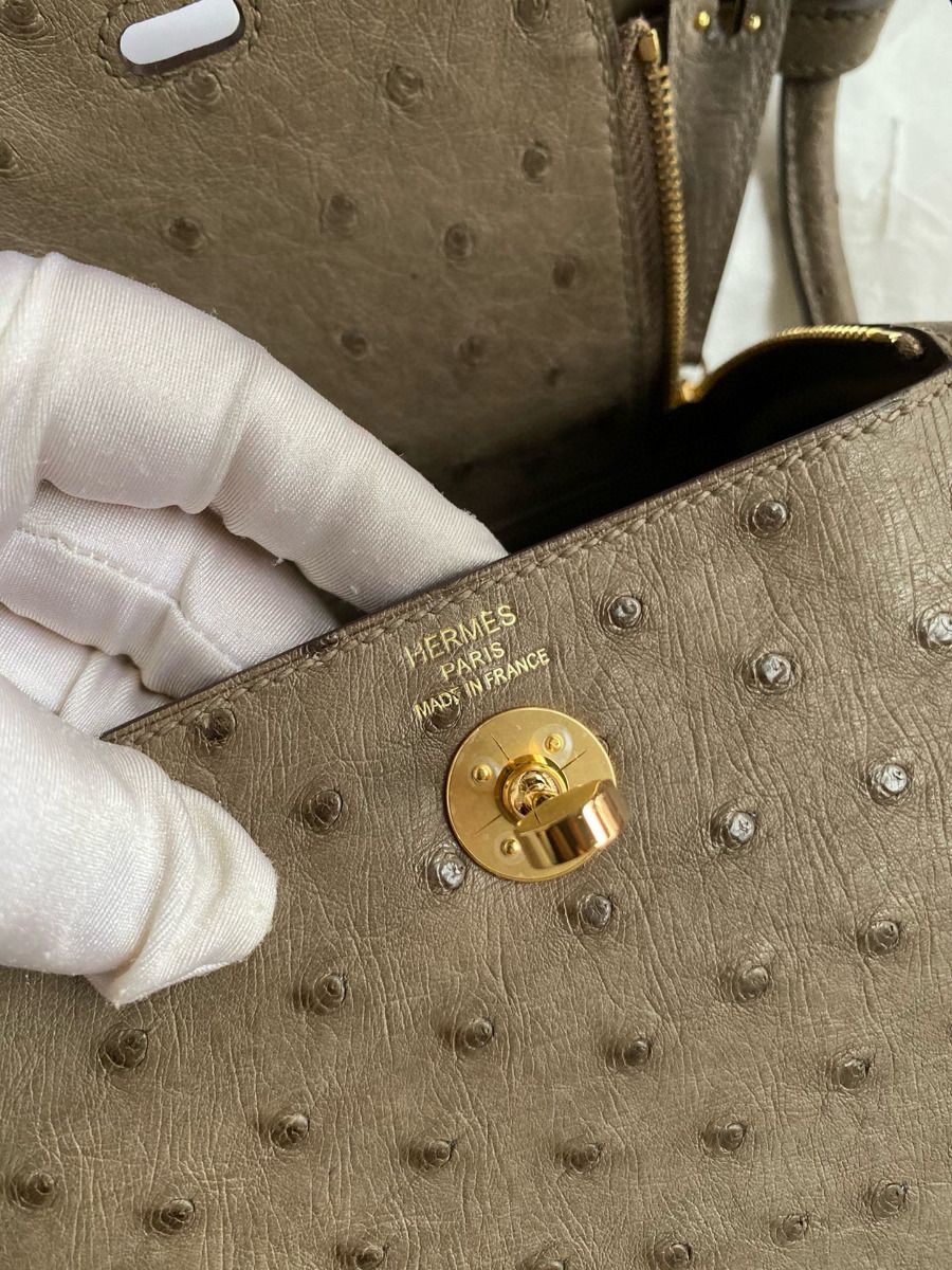 Hermes Mini Lindy Handmade Bag In Taupe Ostrich Leather - Image 8