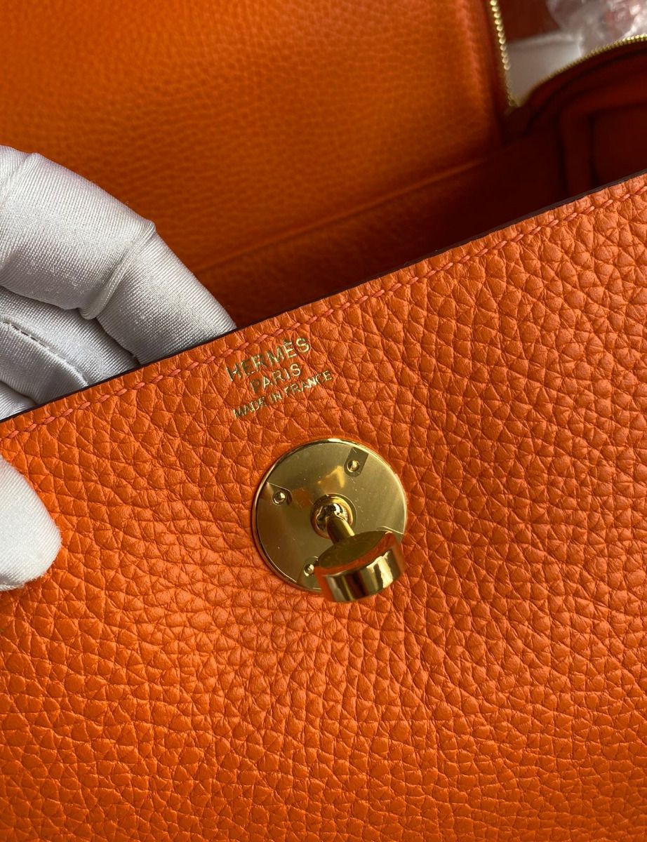 Hermes Lindy 26 Handmade Bag In Orange Clemence Leather - Image 10