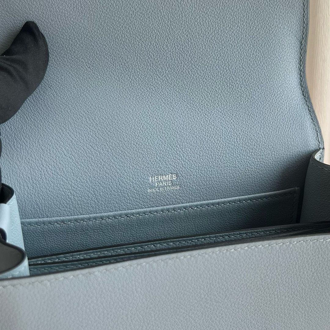 Hermes Roulis Mini 18 Bag in Blue Lin Evercolor Calfskin - Image 4