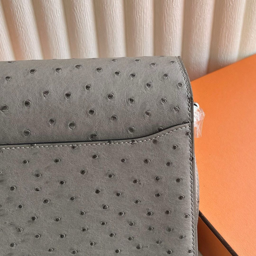 Hermes Roulis Mini 18 Bag in Gris Tourterelle Ostrich Leather - Image 9