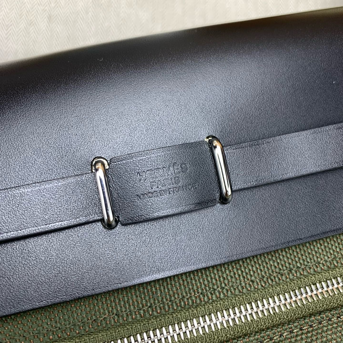 Hermes Herbag Zip 20 Bag in Green Canvas and Black Hunter Calfskin - Image 8