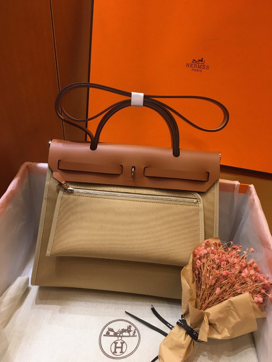 Hermes Herbag Zip 31cm Bag In Brown And Beige - Image 3