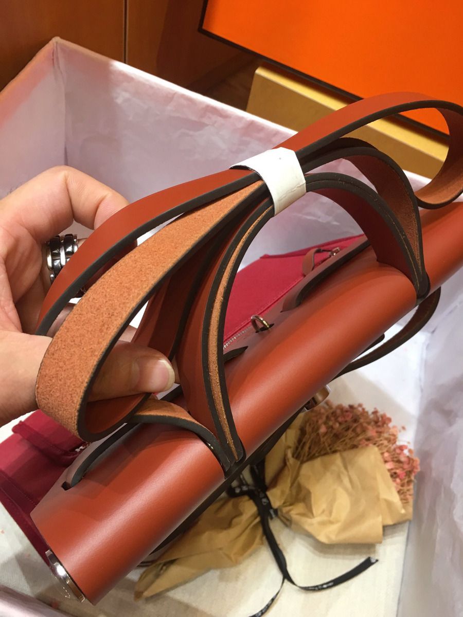 Hermes Herbag Zip 31cm Bag In Camel And Bordeaux - Image 6