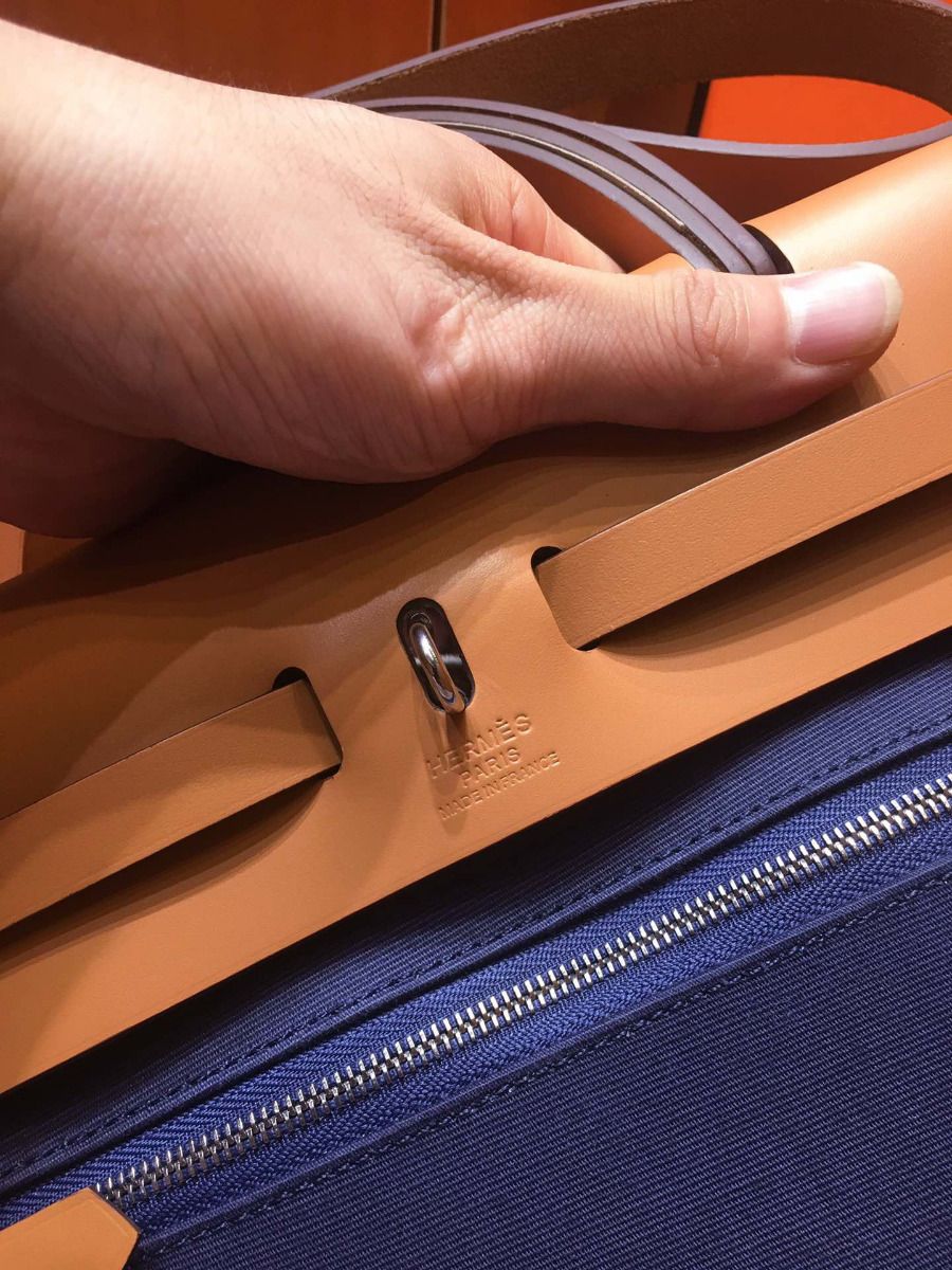 Hermes Herbag Zip 31cm Bag In Brown And Blue - Image 5