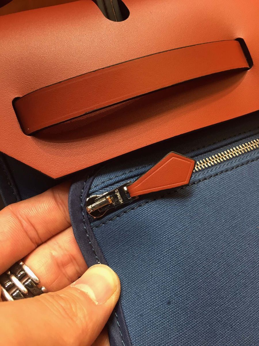 Hermes Herbag Zip 31cm Bag In Camel And Blue - Image 10