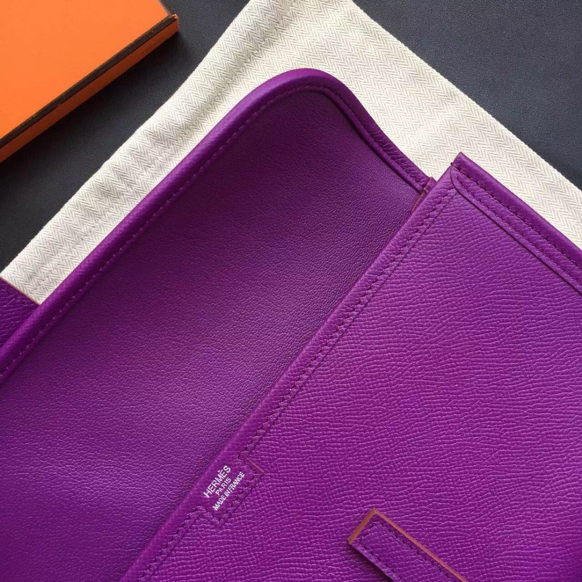 Hermes Jige Elan 29 Clutch Bag In Cyclamen Epsom Calfskin - Image 8