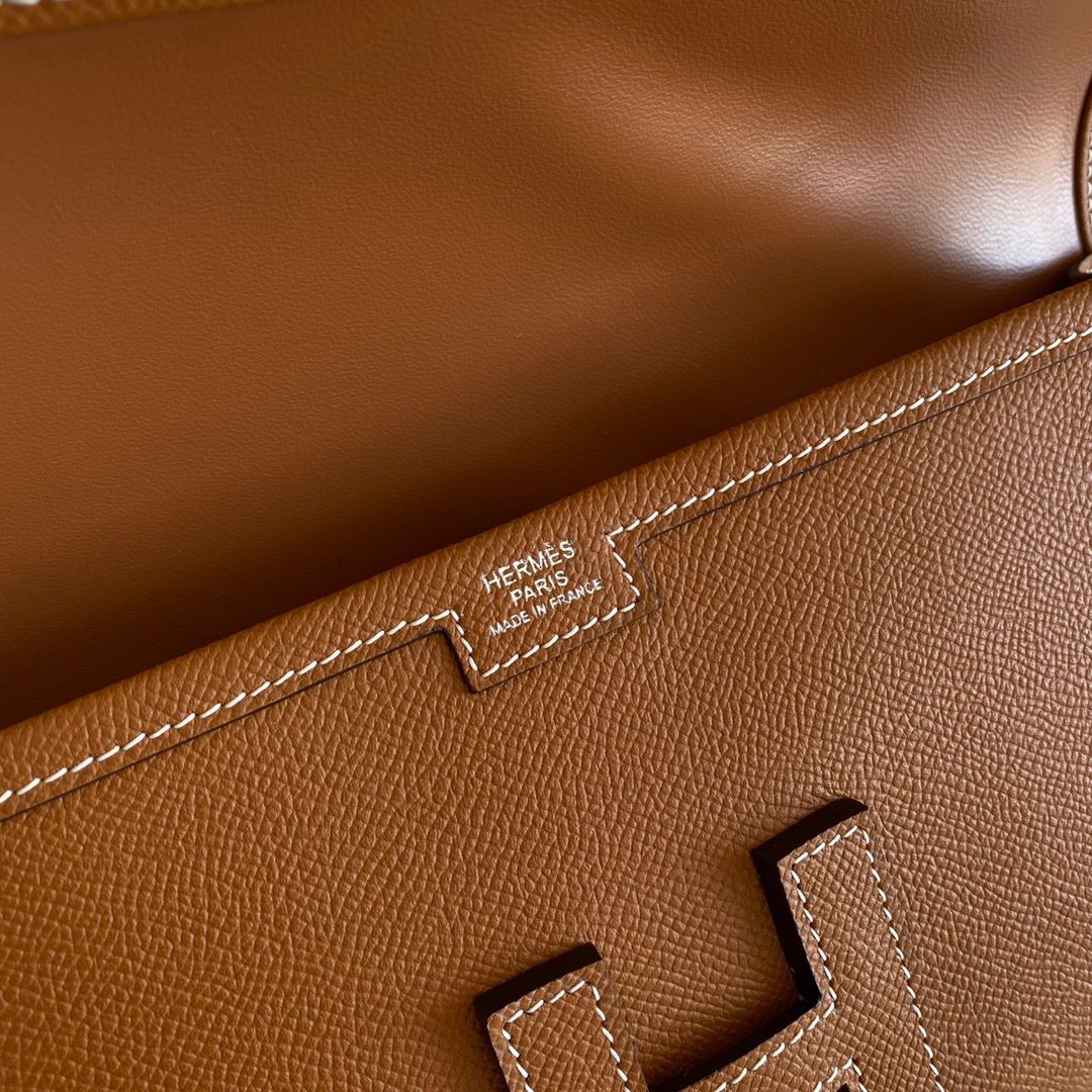 Hermes Jige Elan 29 Clutch Bag In Gold Epsom Leather - Image 7