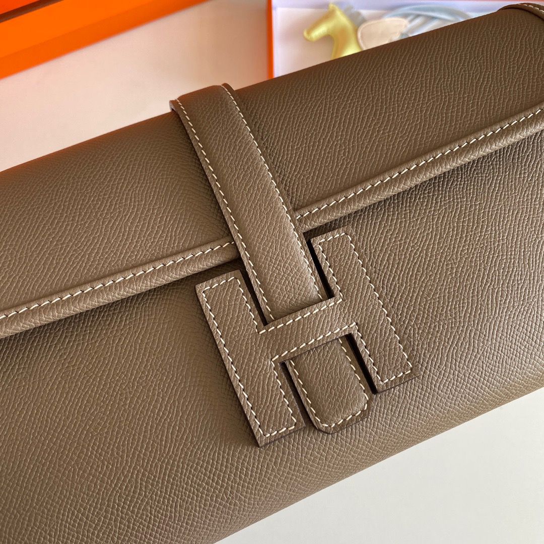 Hermes Jige Elan 29 Clutch Bag In Taupe Epsom Leather - Image 5