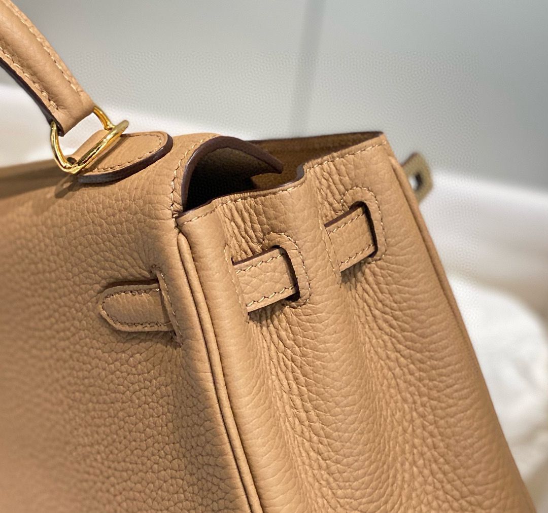 Hermes Kelly 20cm Bag In Chai Clemence Leather GHW - Image 8
