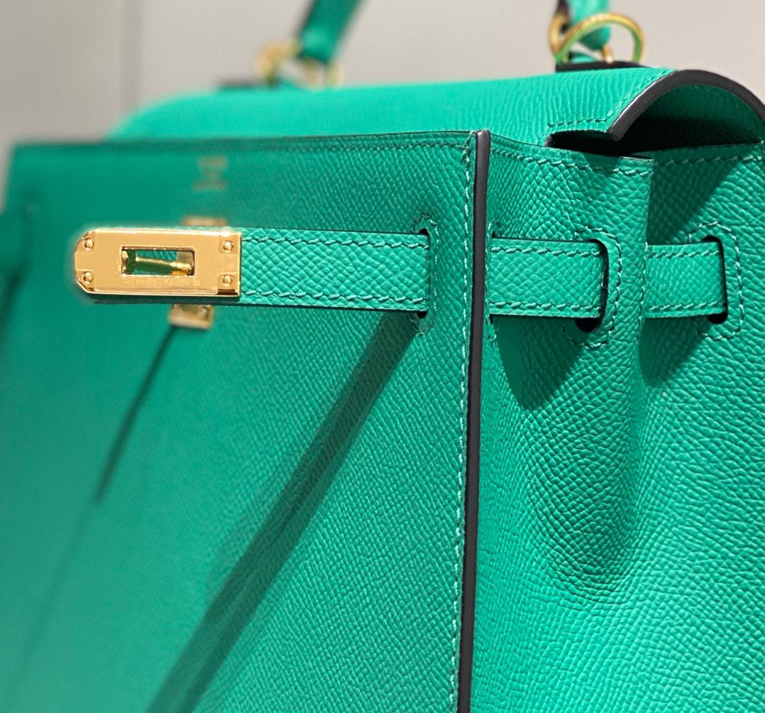 Hermes Kelly 25cm Sellier Bag In Vert Jade Epsom Leather - Image 7