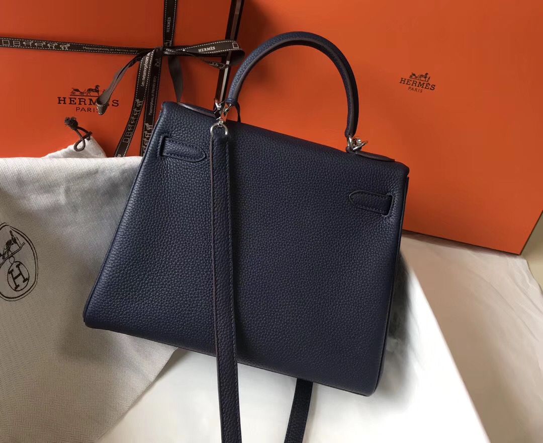 Hermes Kelly 32cm Bag In Dark Blue Clemence Leather PHW - Image 9