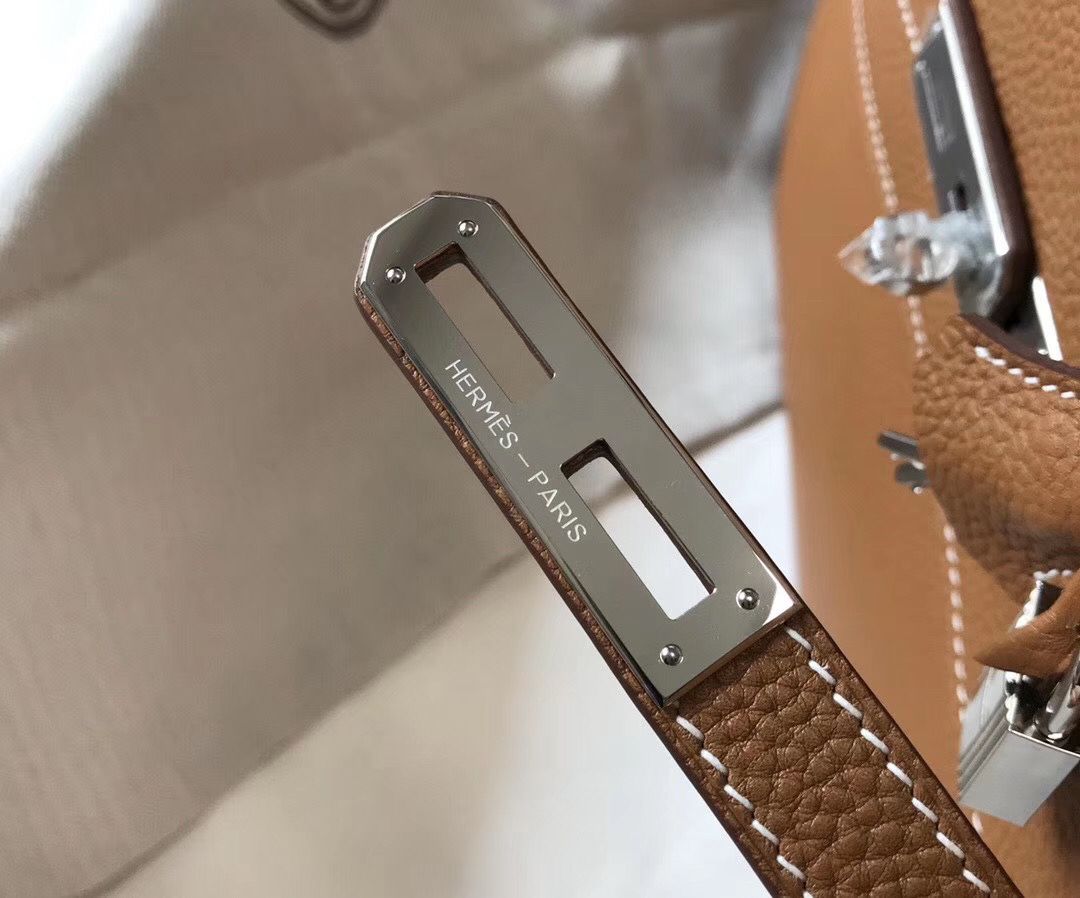 Hermes Kelly Depeche 38 Briefcase In Brown Calfskin - Image 4