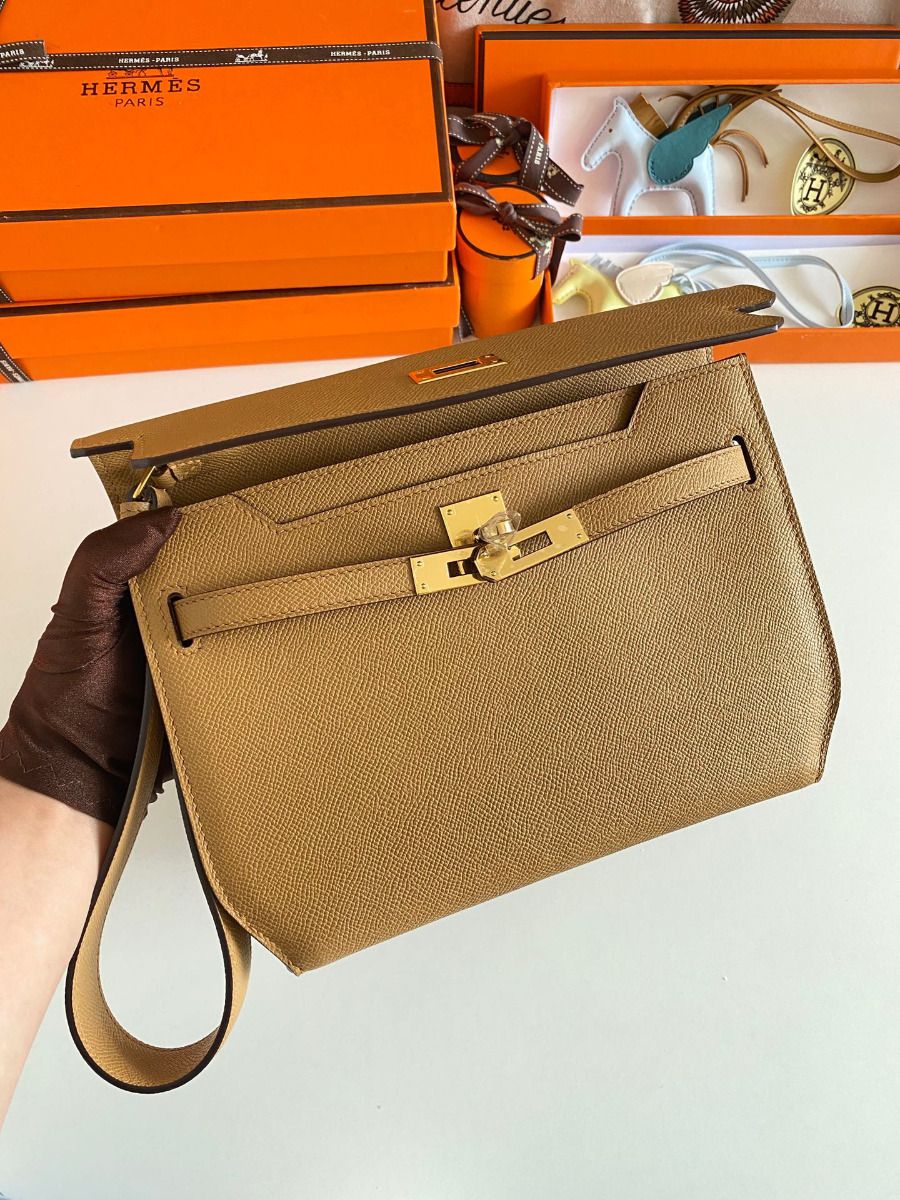 Hermes Kelly Depeches 25 Pouch in Sesame Epsom Calfskin - Image 7