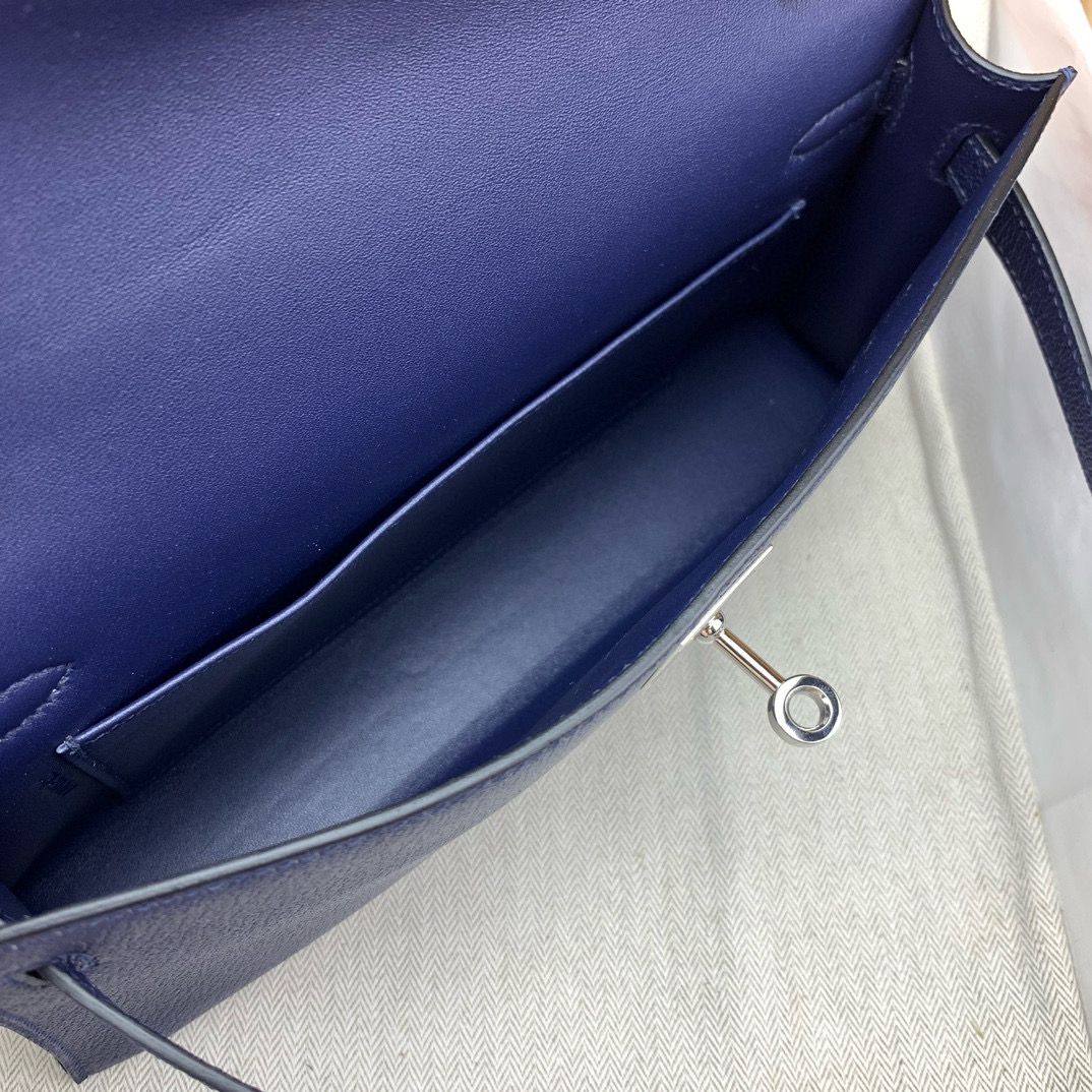 Hermes Kelly Elan Handmade Bag In Blue Saphir Chevre Mysore Leather - Image 10