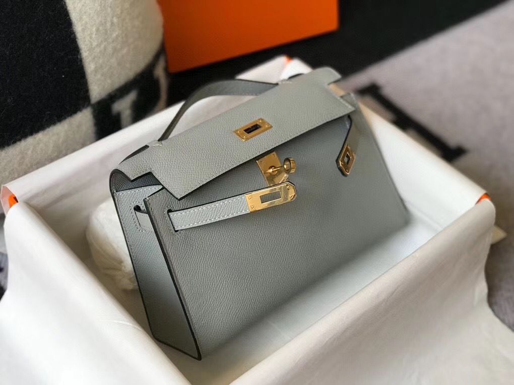 Hermes Kelly Pochette Bag In Blue Glacier Epsom Leather - Image 4