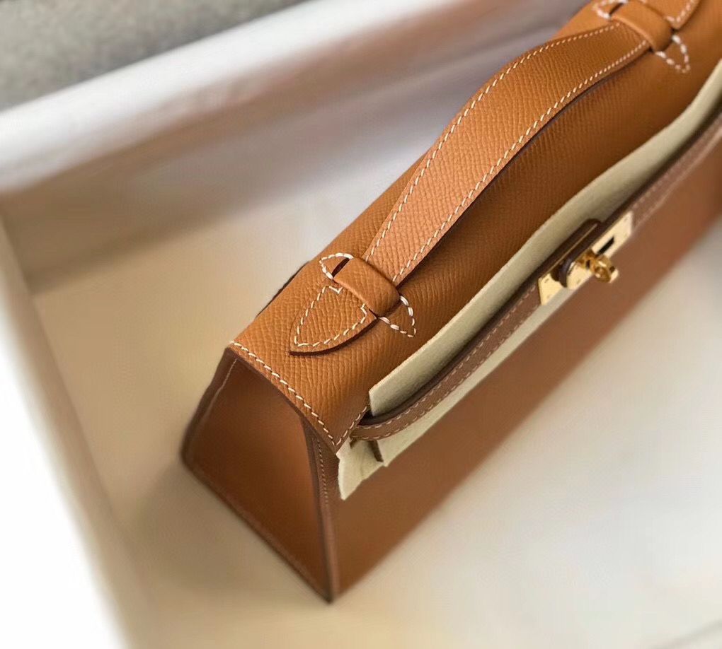 Hermes Kelly Pochette Bag In God Epsom Leather - Image 6