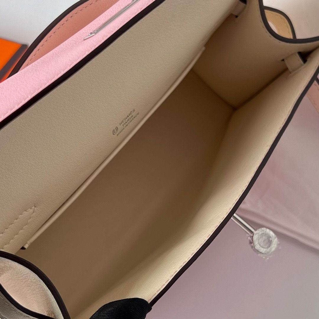 Hermes HSS Kelly Pochette Bicolor Bag in Pink and Craie Swift Calfskin - Image 7