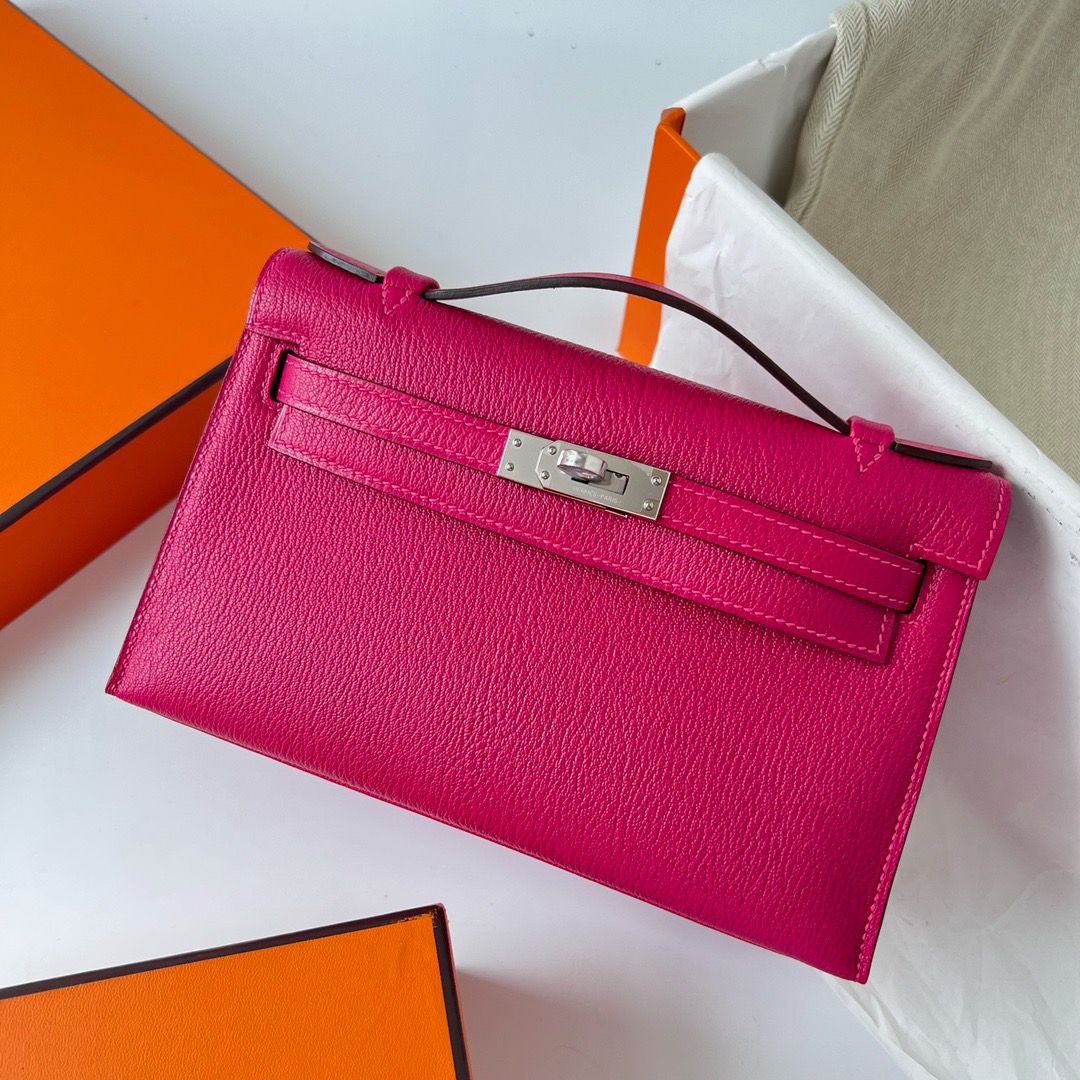 Hermes Kelly Pochette Handmade Bag In Rose Mexico Chevre Mysore Leather - Image 3