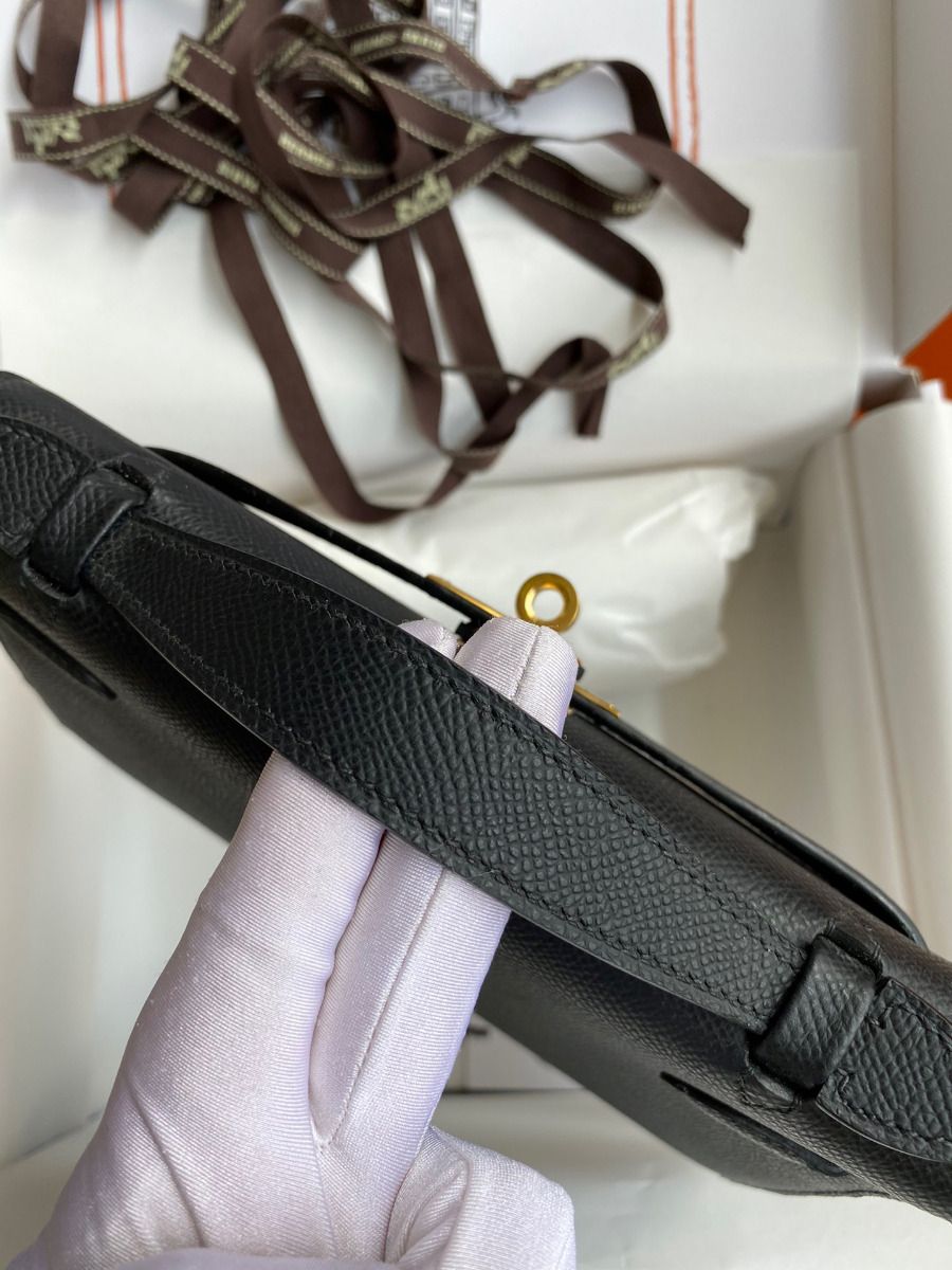 Hermes Kelly Pochette Handmade Bag In Black Epsom Calfskin - Image 7