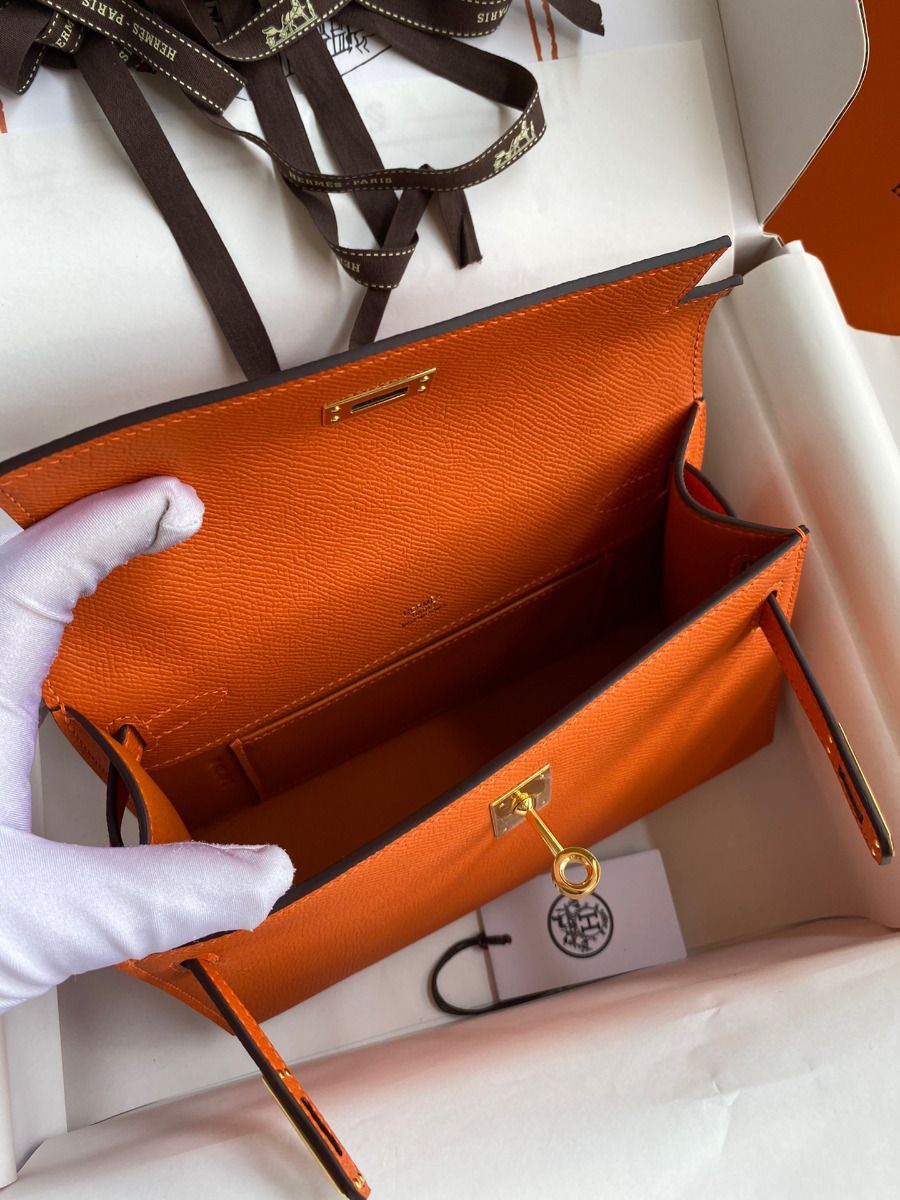 Hermes Kelly Pochette Handmade Bag In Orange Epsom Calfskin - Image 9