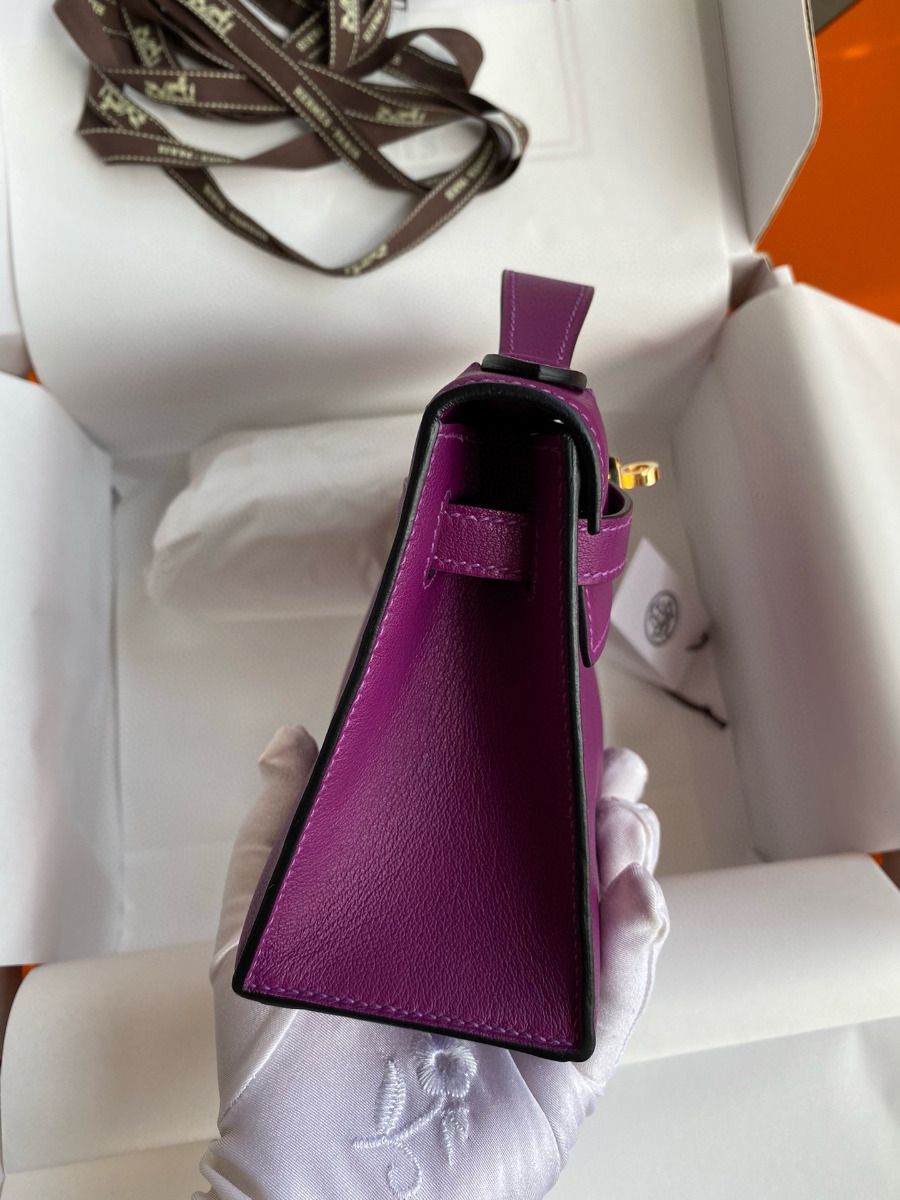 Hermes Kelly Pochette Handmade Bag In Anemone Swift Calfskin - Image 4