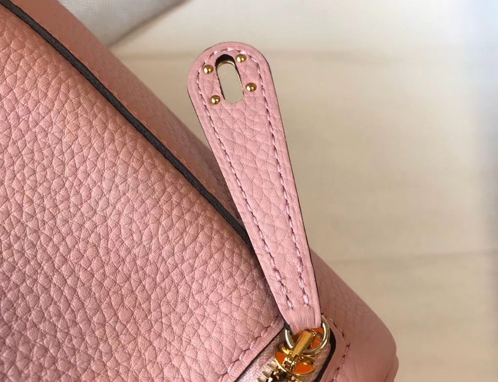 Hermes Lindy Mini Bag In Pink Clemence Leather GHW - Image 8
