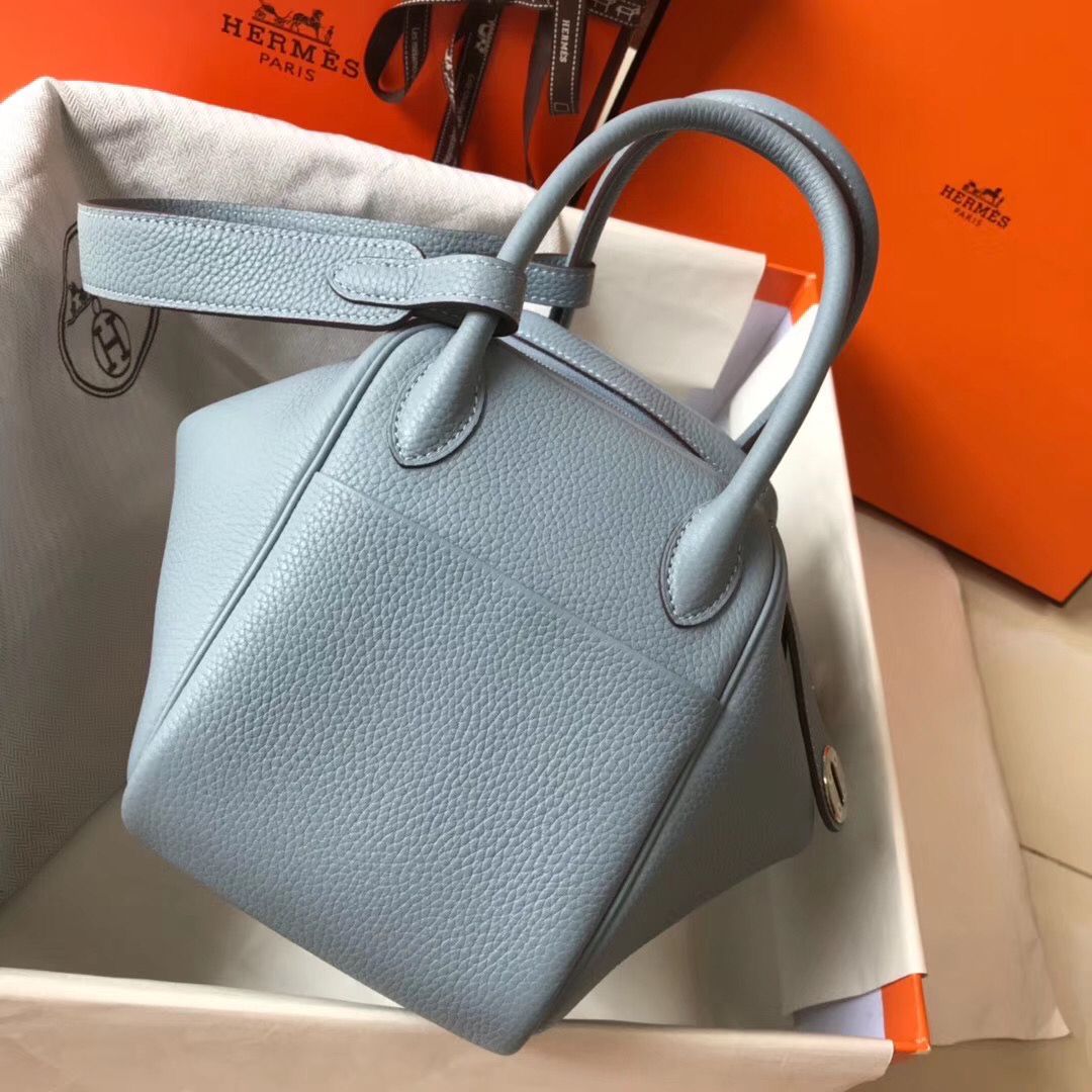 Hermes Lindy 30cm Bag In Blue Lin Clemence Leather PHW - Image 4