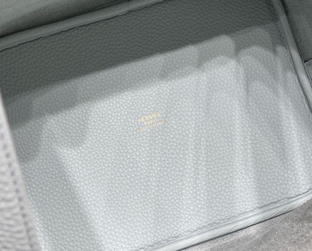 Hermes Picotin Lock 18 Bag In Blue Brume Clemence Leather - Image 10